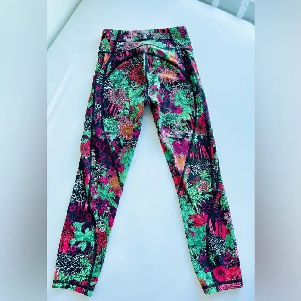 Lululemon Athletica RARE Time To Sweat Crop *23” Zen Garden Multi Size 4